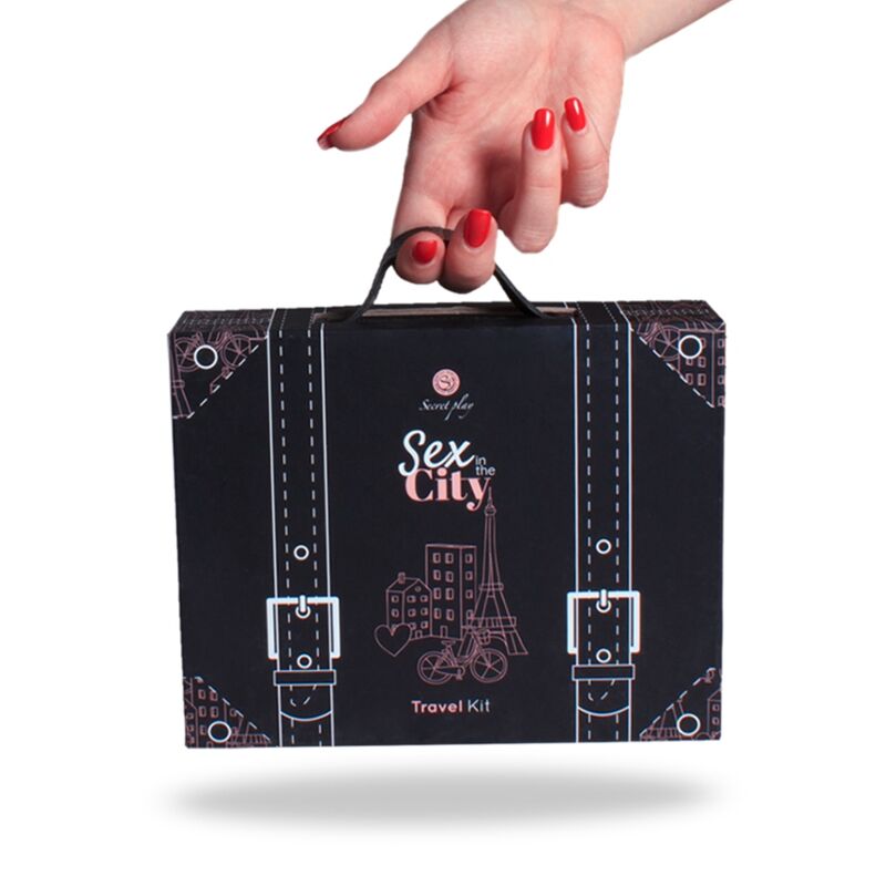 Secretplay 100% Games - Sex In The City Travel Set with 40 Task Cards, Vibrator, Kamasutra Dice and Intimate Accessories