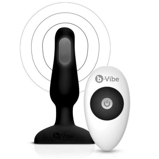 B-Vibe - Novice Anal Plug with Remote Control, Strong Vibration and Anal Play, Premium Silicone, Waterproof, Black