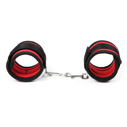 Ohmama Fetish - Adjustable Hook and Loop Nylon Handcuffs, Composition: PVC, Metal (50% Polyurethane, 40% Polyester, 5% Polyamide, 5% Iron)